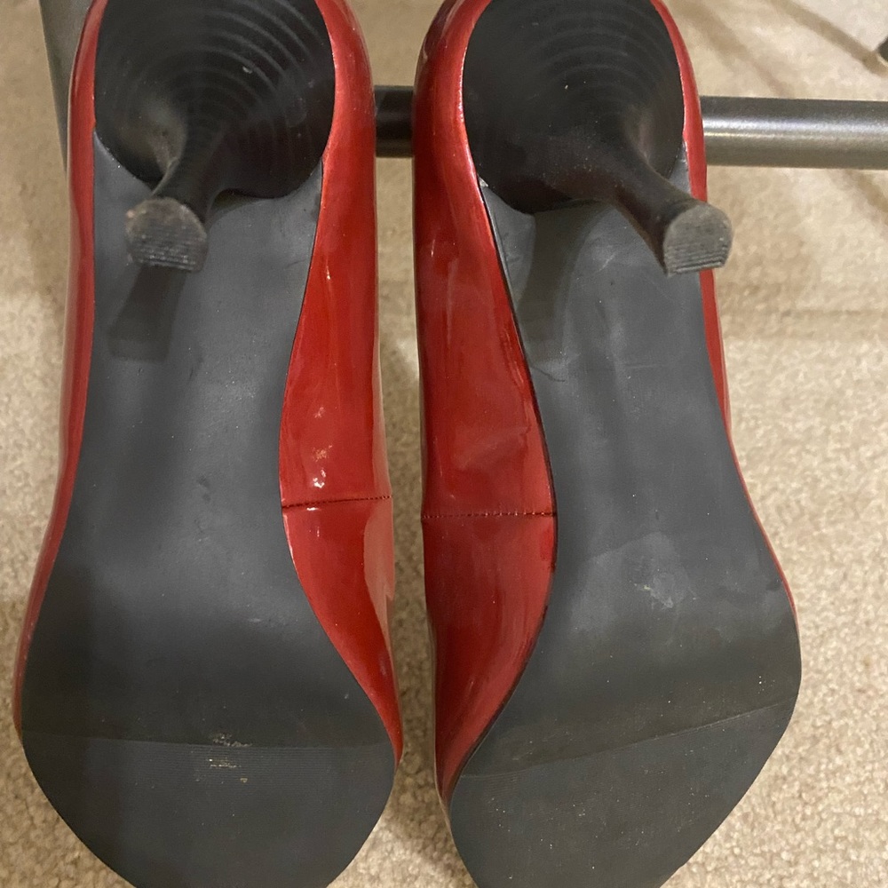 Nine & Co, red shoes, Size 9 - Picture 4 of 4